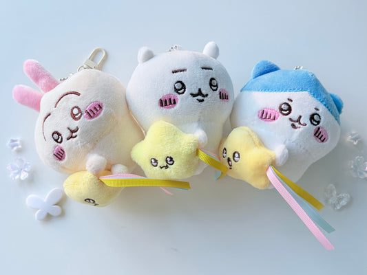 Chiikawa with shooting star plushie keychains