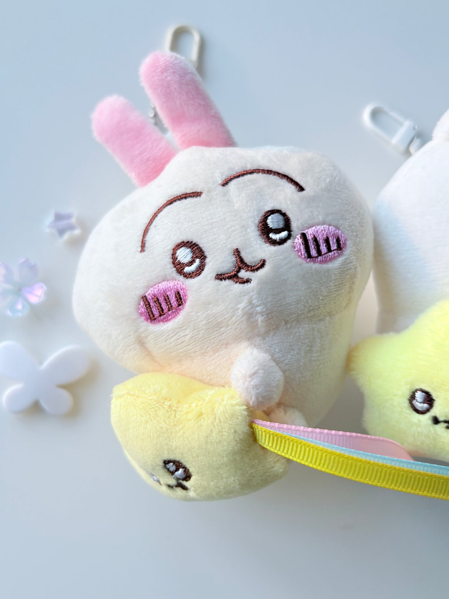 Chiikawa with shooting star plushie keychains
