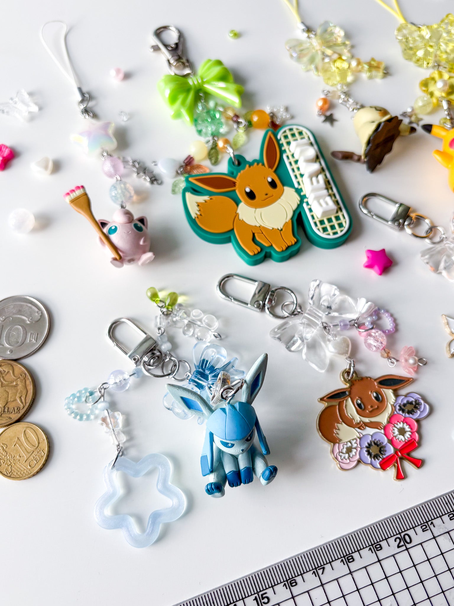 Vaporeon with Flowers Keychain