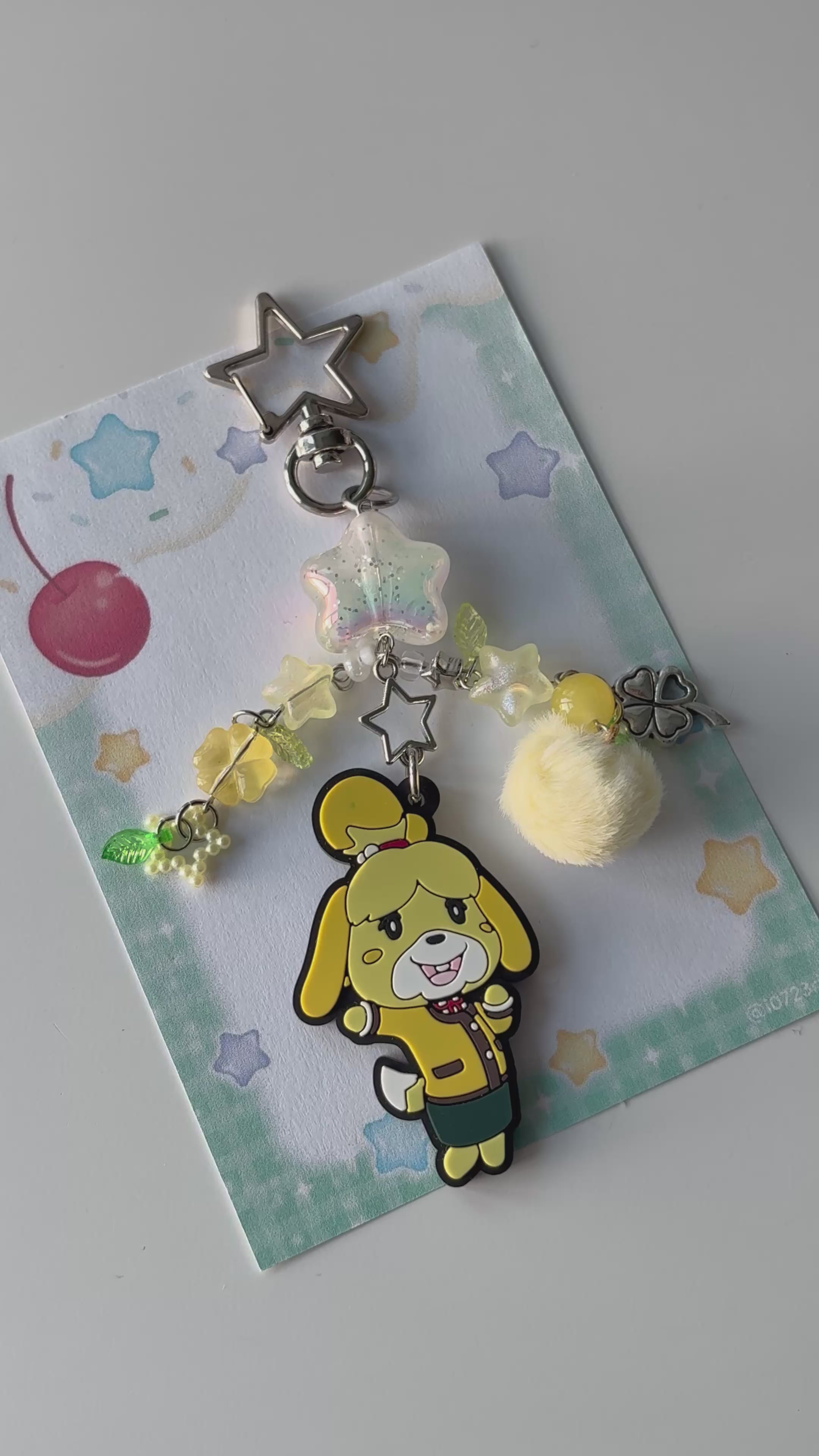 Animal Crossing Isabelle Keychain